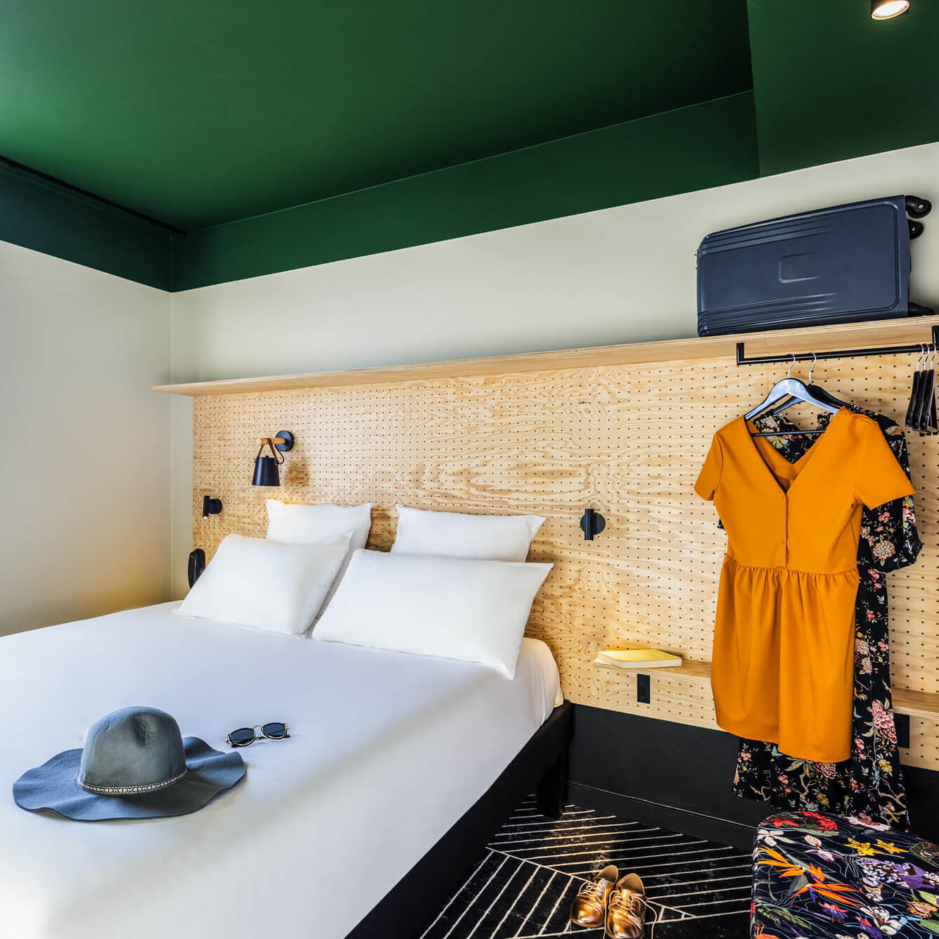 literie hotel confortable Meyzieu Lyon Stadium Olympique